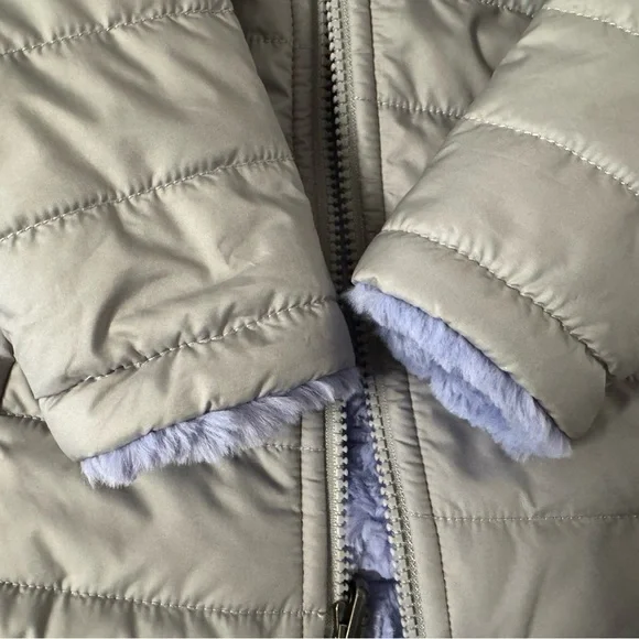 The North Face Gray and Purple Reversible Puffer Jacket - Picture 4 of 5